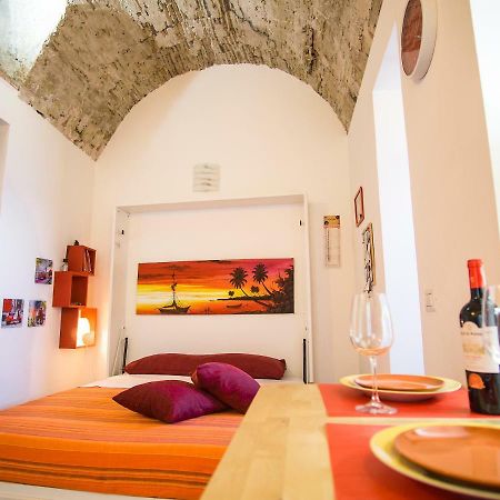 La Casa Dei Nonni Lägenhet Giardini Naxos Exteriör bild