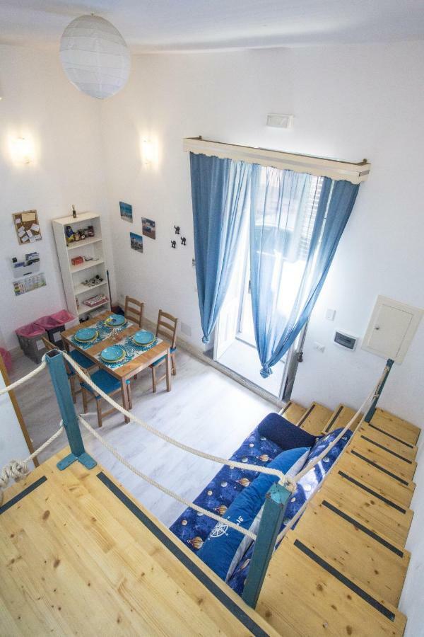 La Casa Dei Nonni Lägenhet Giardini Naxos Exteriör bild