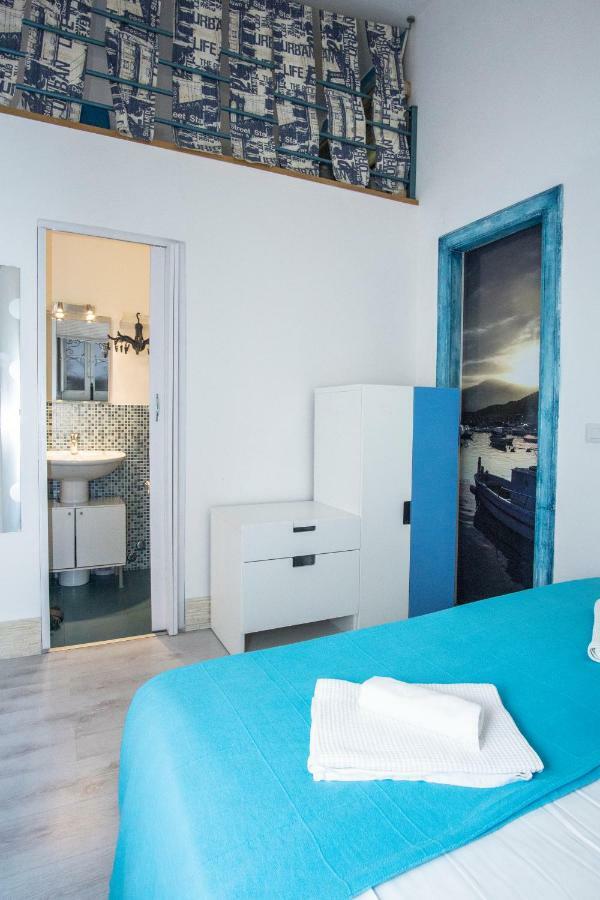 La Casa Dei Nonni Lägenhet Giardini Naxos Exteriör bild